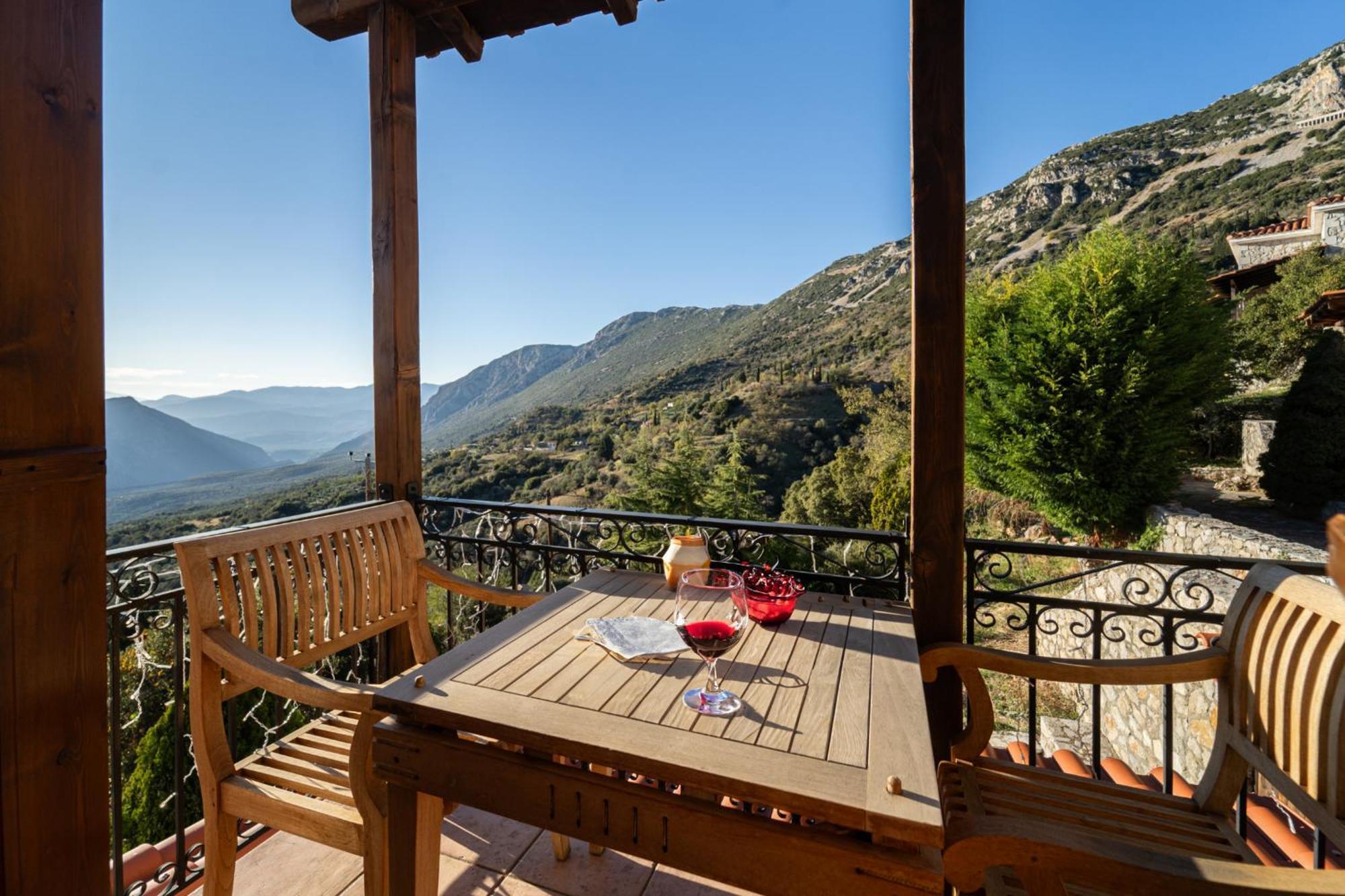 Rock Dandy Deluxe Chalet In Arachova - Delphi, Sauna, Prv Parking, Amazing View Exteriör bild