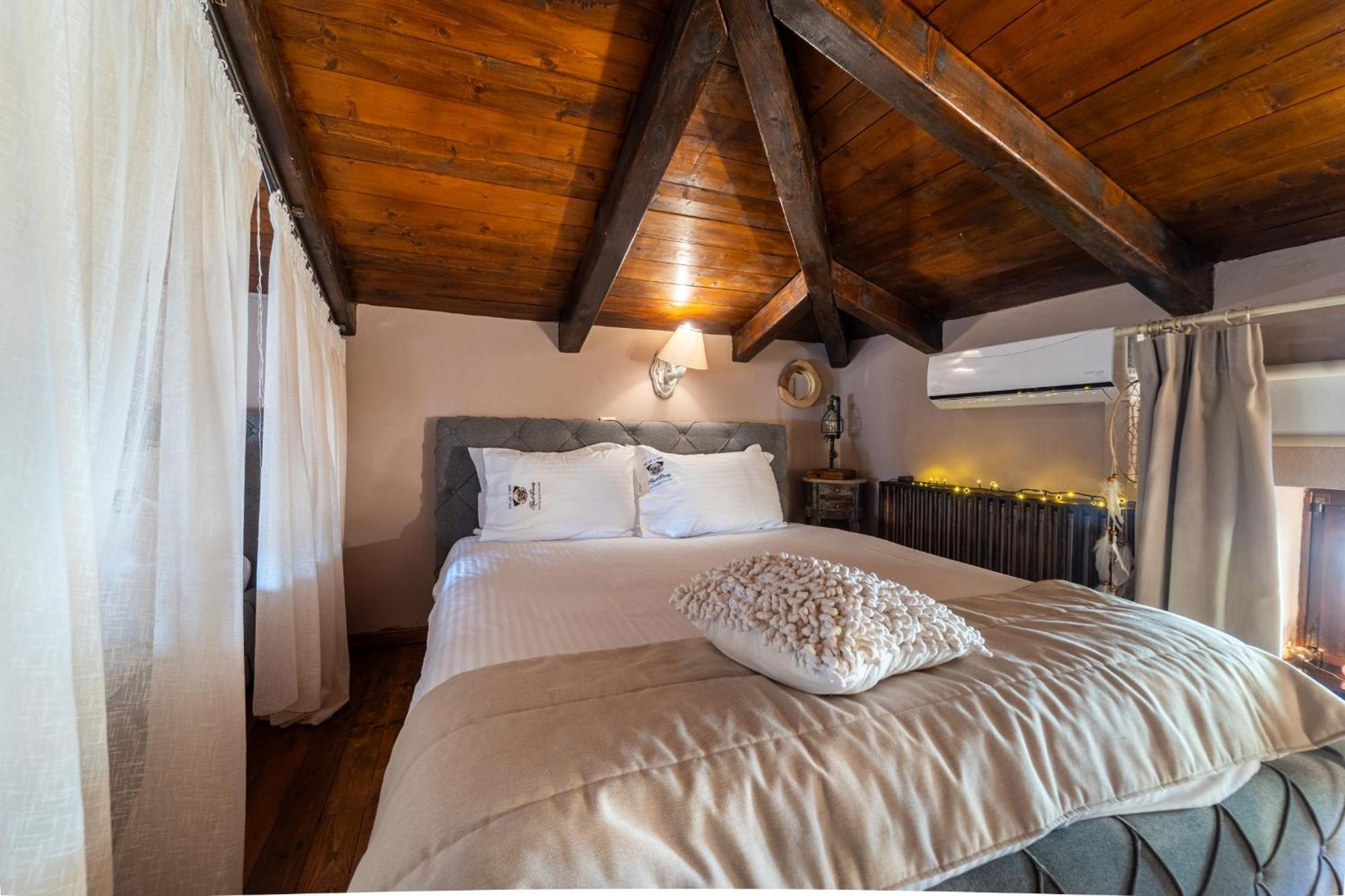 Rock Dandy Deluxe Chalet In Arachova - Delphi, Sauna, Prv Parking, Amazing View Exteriör bild