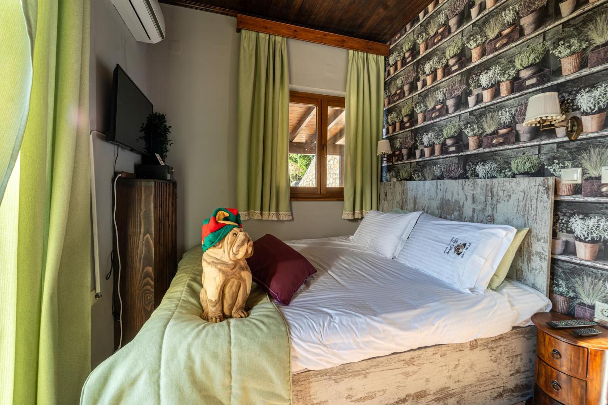 Rock Dandy Deluxe Chalet In Arachova - Delphi, Sauna, Prv Parking, Amazing View Exteriör bild
