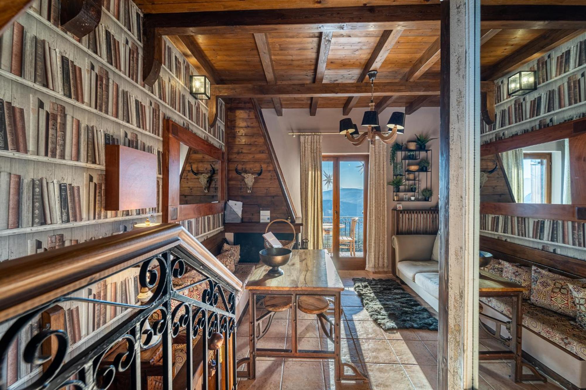 Rock Dandy Deluxe Chalet In Arachova - Delphi, Sauna, Prv Parking, Amazing View Exteriör bild