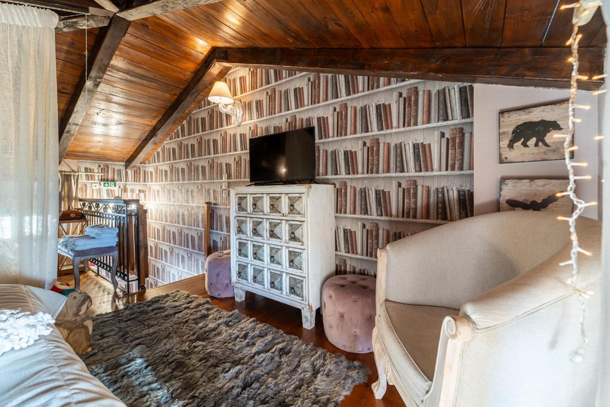 Rock Dandy Deluxe Chalet In Arachova - Delphi, Sauna, Prv Parking, Amazing View Exteriör bild